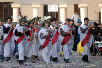 Il Corpo Musicale Angerese "S. Cecilia" .... in maschera