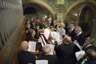 La Corale durante la sua esecuzione