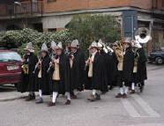 I Pivari con il loro costume