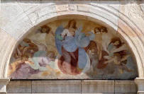 Lunetta sopra il portale