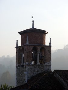Particolare del campanile