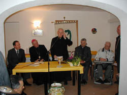 Mons. Nardi rivolge la sua parola ai presenti