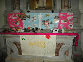 confusione_natale.jpg (75642 byte)