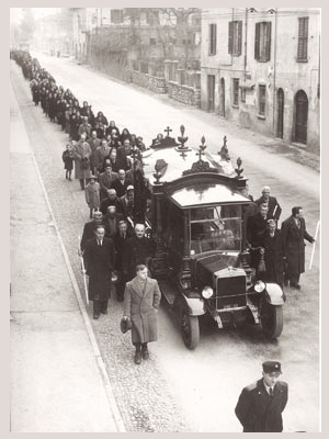 Un funerale sulla via Bellinzona