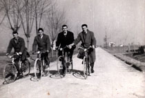 Da Sx: Andreotti Alfio, Occhi Bruno, Franchini Franco e Sabieri Alberto. Probabilmente siamo a met&agrave; anni '50