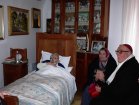 L'Arcivescovo durante la visita pastorale