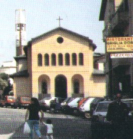 Foto della Parrocchia vista dalla via Ariana