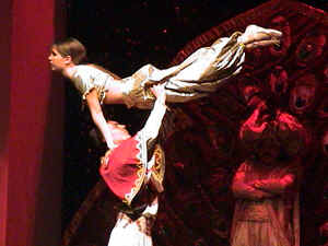 C00322.JPG (95097 byte)