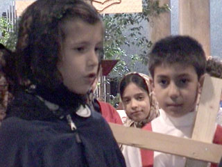 2001 - Via Crucis 005.jpg (74951 byte)