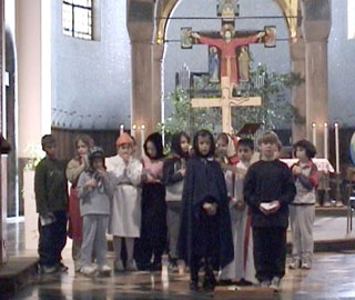 2001 - Via Crucis 006.jpg (78088 byte)