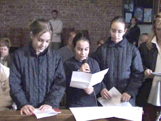 2001 - Via Crucis 009.JPG (167425 byte)