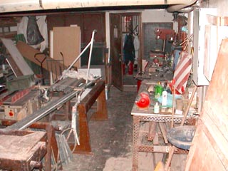 Lab01.JPG (23284 byte)