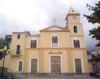 prospetto chiesa grande.jpg (47898 byte)