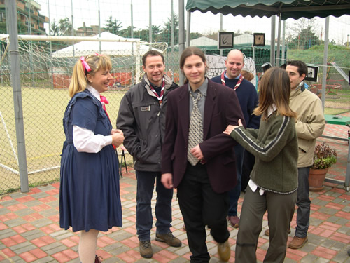 480x353 pixels (83K)