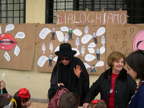 480x353 pixels (75K)