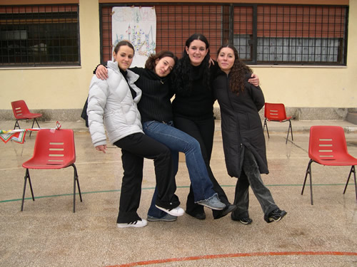 480x353 pixels (64K)