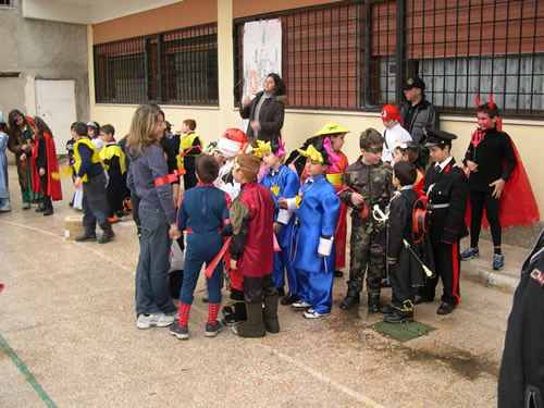 480x353 pixels (79K)