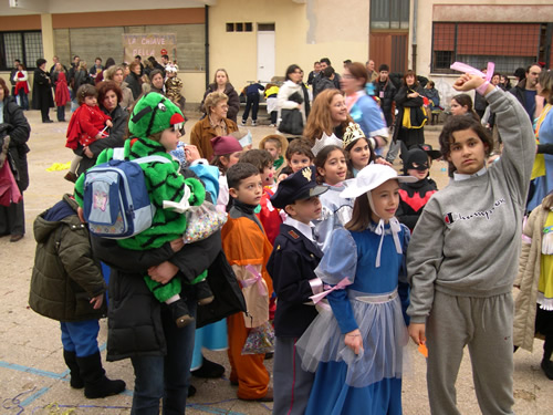 480x353 pixels (88K)