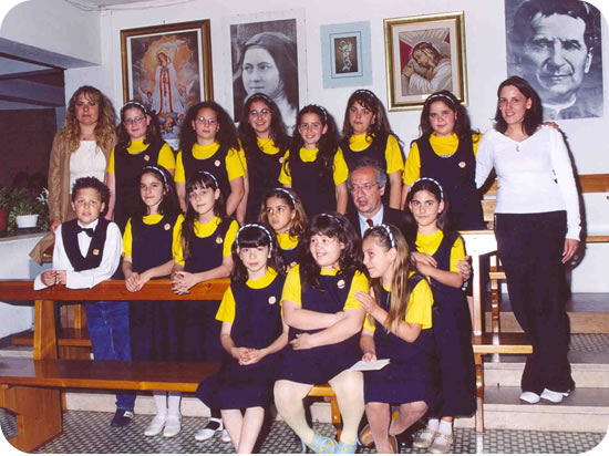 530x390 pixels (69K)