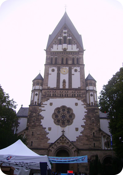 380x548 pixels (63K)