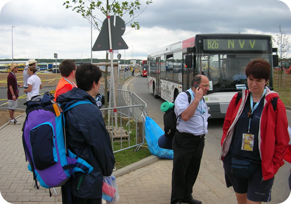 550x378 pixels (69K)