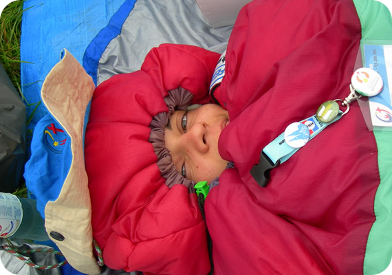 550x378 pixels (73K)