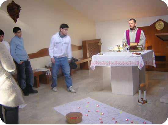 530x390 pixels (37K)