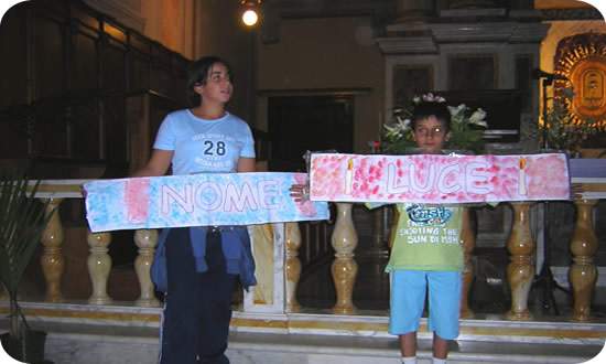 530x308 pixels (42K)