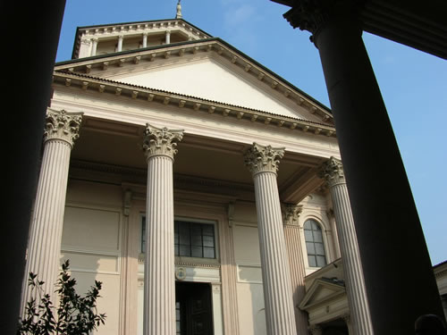 480x353 pixels (37K)