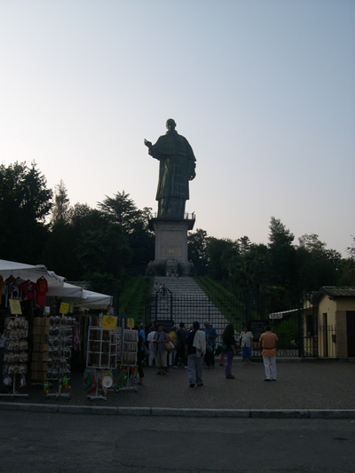 380x511 pixels (57K)