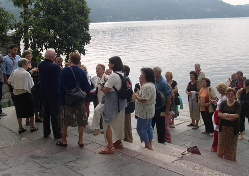 480x332 pixels (65K)