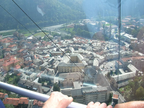 480x352 pixels (57K)