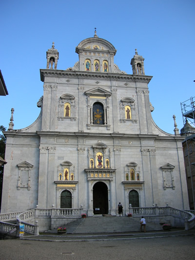 380x512 pixels (71K)