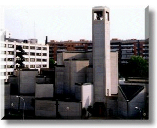 Veduta esterna della parrocchia