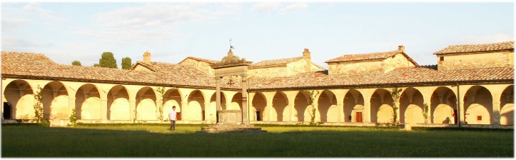 Chiostro2.JPG
