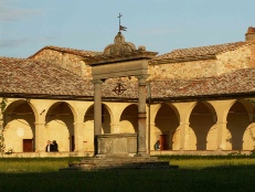 Chiostro1.JPG