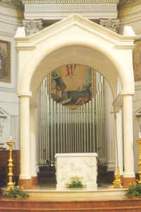 Altare e Ciborio
